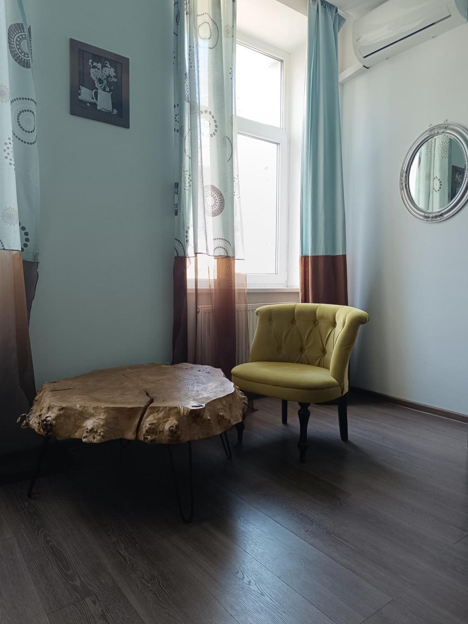Apartments Zefir Львов Экстерьер фото