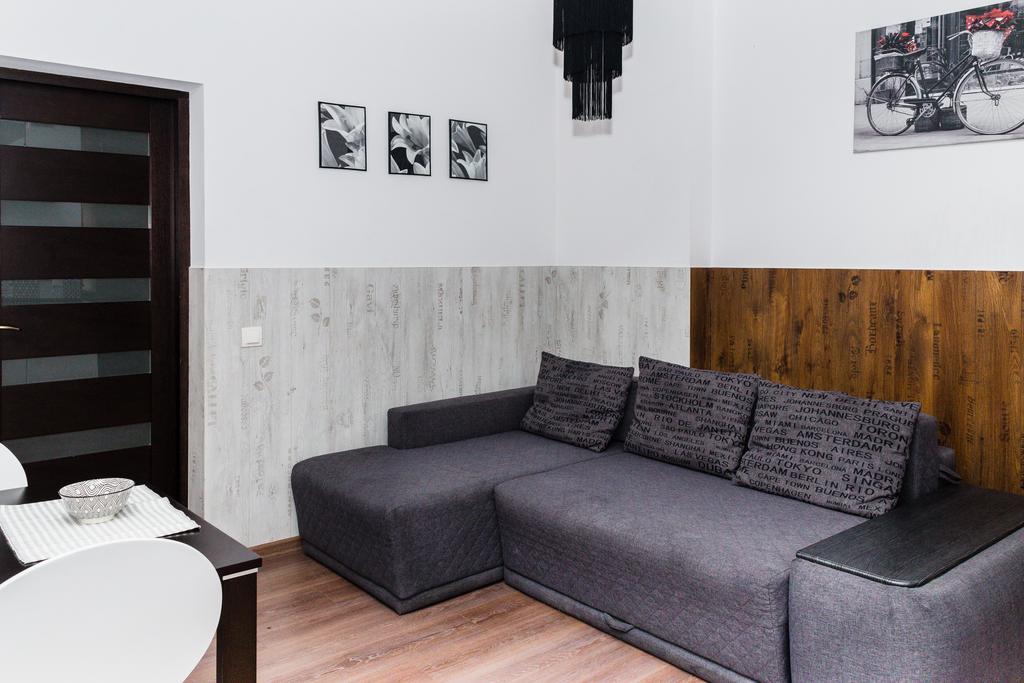Apartments Zefir Львов Экстерьер фото